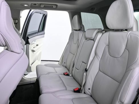 Used 2026 Volvo XC90 B6 Ultra w/ Protection Package AWD/4WD image 23