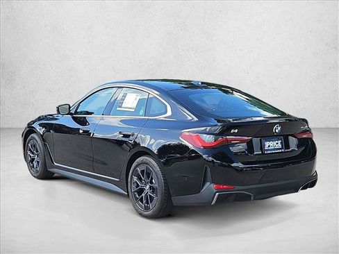 Used 2026 BMW i4 eDrive40 w/ Premium Package RWD image 8