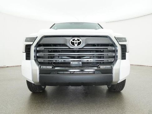 New 2026 Toyota Tundra Limited AWD/4WD image 18