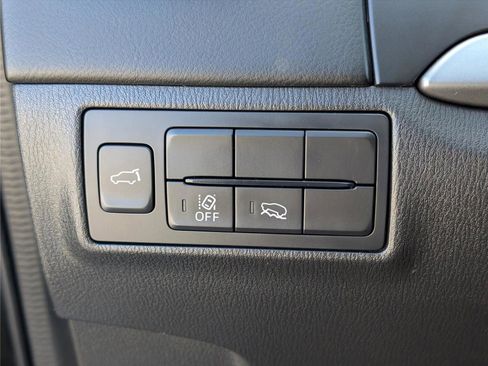 Used 2023 MAZDA CX-9 Touring image 23