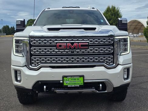 Used 2022 GMC Sierra 3500 Denali w/ Denali Ultimate Package AWD/4WD image 8