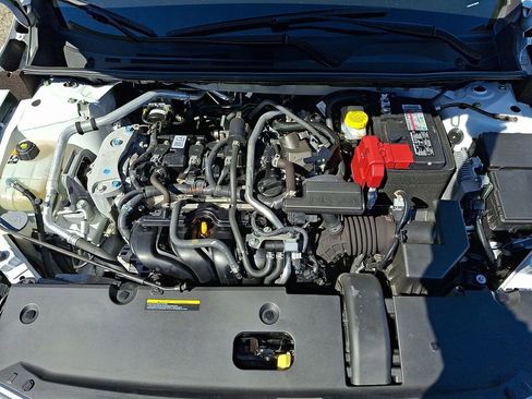 Used 2023 Nissan Sentra SR w/ SR Premium Package image 28