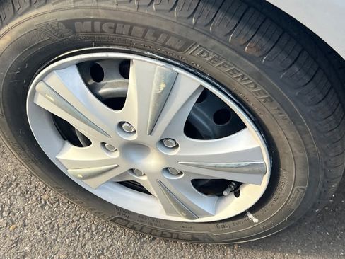 Used 2010 Toyota Corolla LE image 14