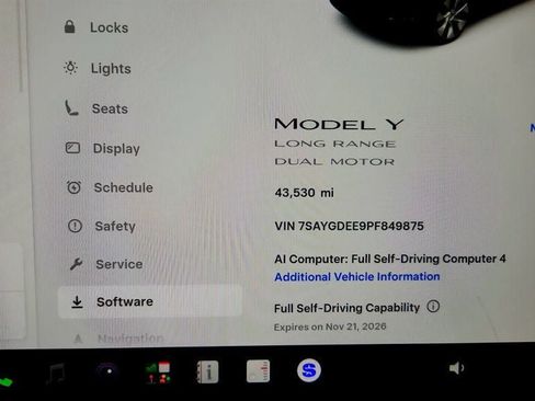 Used 2023 Tesla Model Y Long Range AWD/4WD image 13