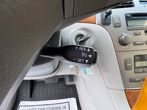 Used 2006 Lexus ES 330 FWD image 24