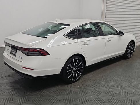 New 2026 Honda Accord Touring image 8
