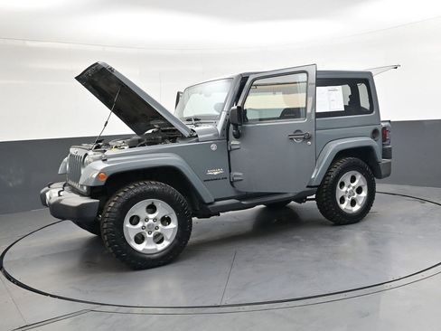 Used 2014 Jeep Wrangler Sahara w/ Connectivity Group AWD/4WD image 42