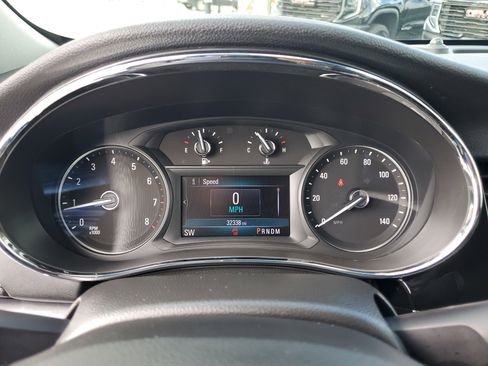 Used 2022 Buick Encore Preferred w/ Safety Package image 24