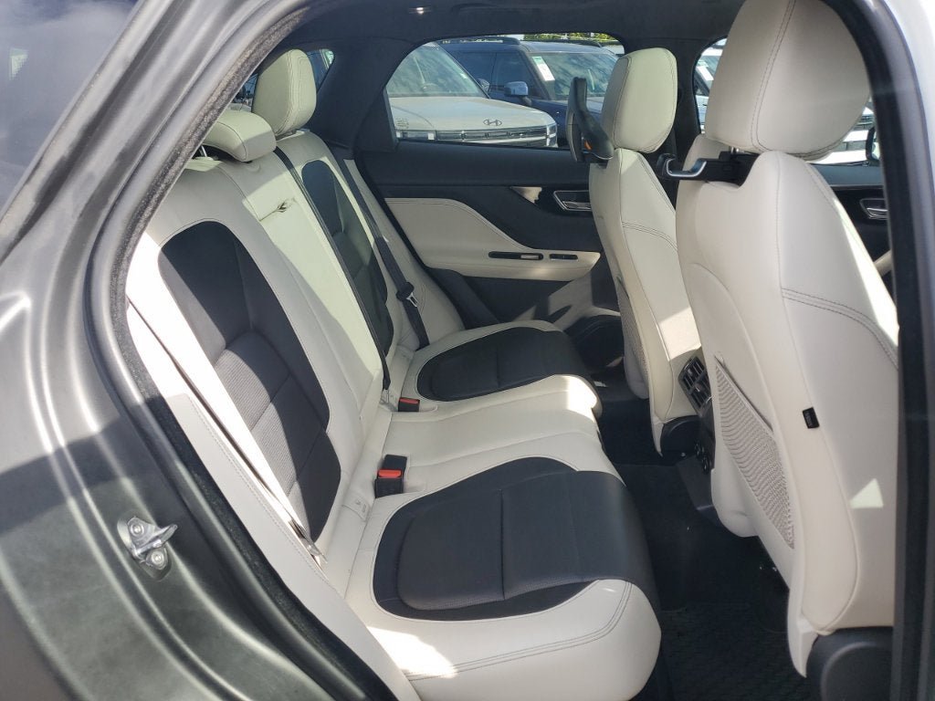 Used 2019 Jaguar F-PACE S AWD/4WD image 50