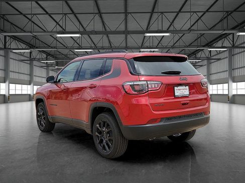 New 2026 Jeep Compass Latitude AWD/4WD image 3