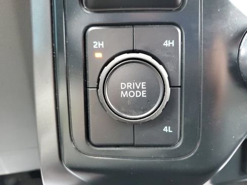 Used 2025 Ford F150 XLT w/ Equipment Group 301A Standard AWD/4WD image 25
