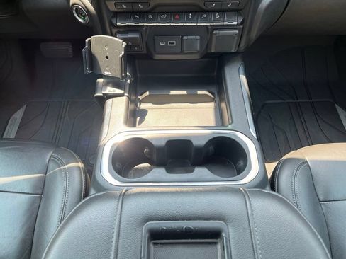 Used 2019 Chevrolet Silverado 1500 LT Trail Boss AWD/4WD image 11
