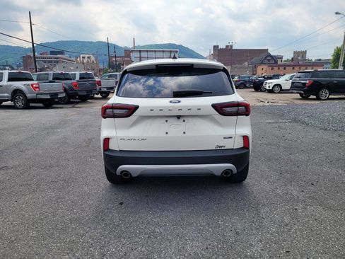 Used 2023 Ford Escape Platinum image 7