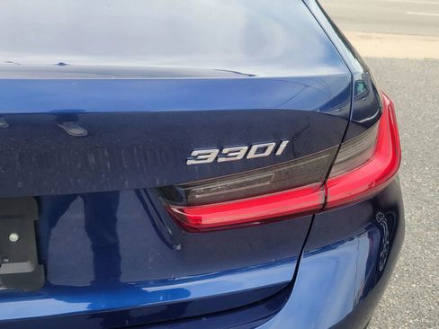 Used 2019 BMW 330i xDrive Sedan w/ Convenience Package AWD/4WD image 9