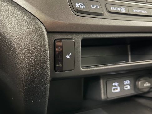Used 2024 Honda Passport EX-L image 25