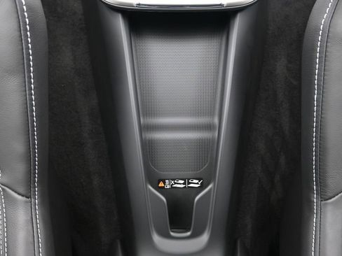 Used 2026 Chevrolet Corvette Stingray Preferred Conv w/ Z51 Performance Package RWD image 21