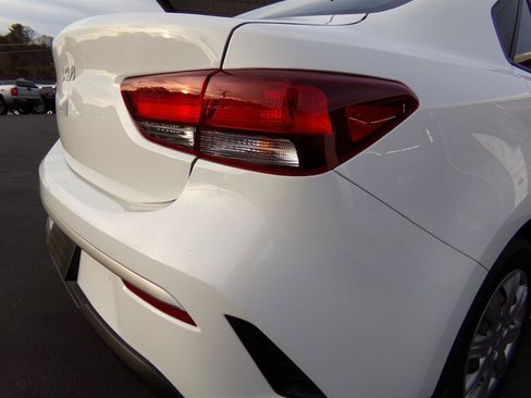 Used 2023 Kia Rio LX image 10