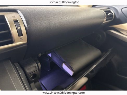 Used 2016 Lexus IS 300 AWD image 44