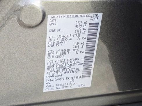 Used 2016 Nissan Rogue SL w/ SL Premium Package image 40