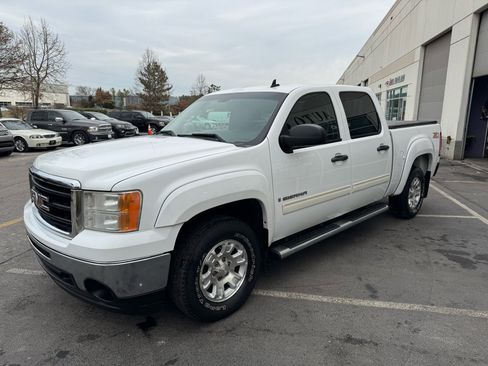 Used 2009 GMC Sierra 1500 SLE w/ Power Pack Plus image 33