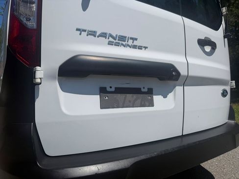 Used 2020 Ford Transit Connect XL FWD image 24