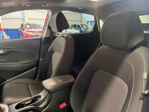 Used 2022 Hyundai Kona SEL w/ Convenience Package image 23