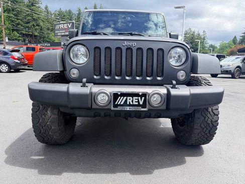 Used 2017 Jeep Wrangler Unlimited Sport AWD/4WD image 8