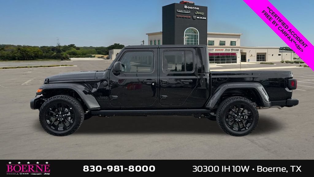 Used 2025 Jeep Gladiator Sport AWD/4WD image 6