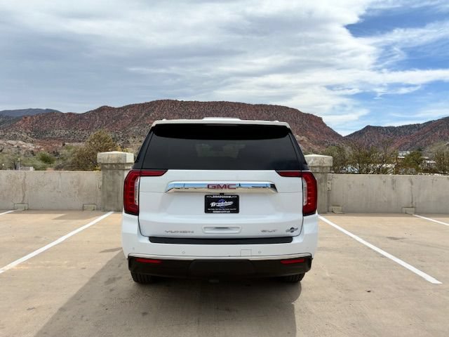 Used 2024 GMC Yukon SLT AWD/4WD image 7