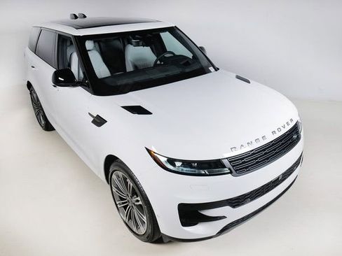 New 2026 Land Rover Range Rover Sport SE image 27