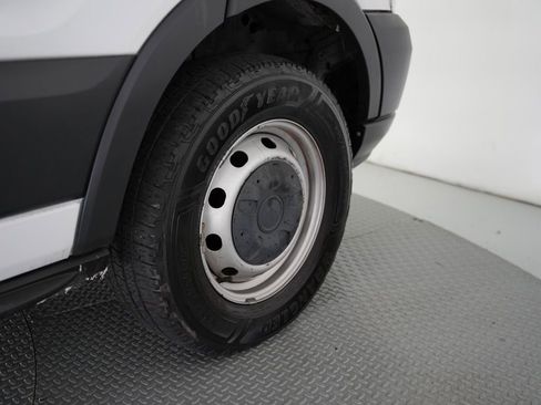 Used 2019 Ford Transit 250 130 Low Roof image 43