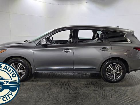 Used 2017 INFINITI QX60 FWD w/ Premium Plus Package image 4