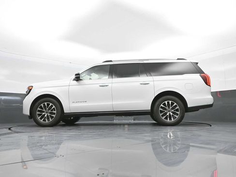 Used 2025 Ford Expedition Max Platinum image 39
