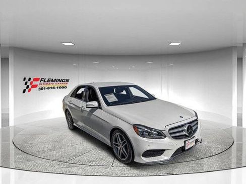 Used 2014 Mercedes-Benz E 350 4MATIC Sedan image 7
