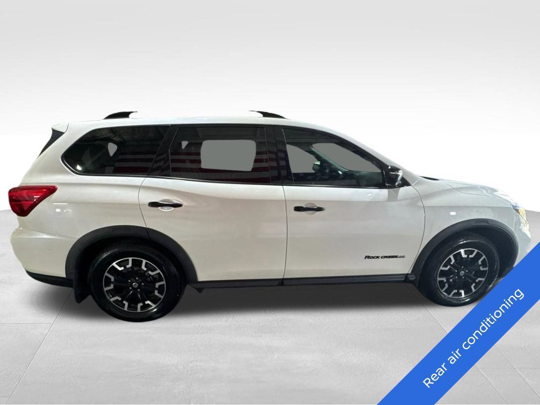 Used 2020 Nissan Pathfinder SL AWD/4WD image 4