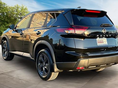 New 2026 Nissan Rogue SV FWD image 3