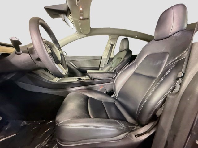 Used 2022 Tesla Model Y Long Range AWD/4WD image 20