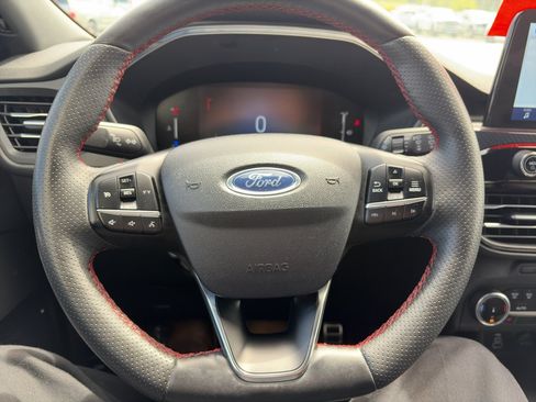 Used 2024 Ford Escape ST-Line AWD/4WD image 10