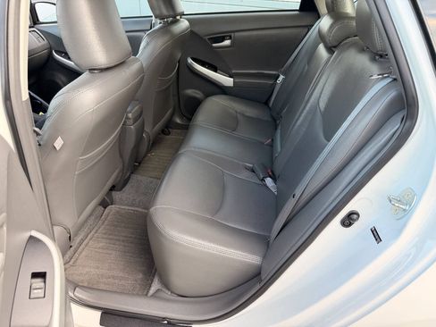 Used 2010 Toyota Prius Two FWD image 24