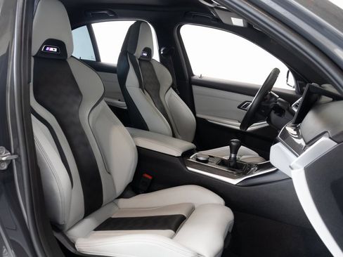 Used 2023 BMW M3 w/ M Carbon Exterior Package image 32