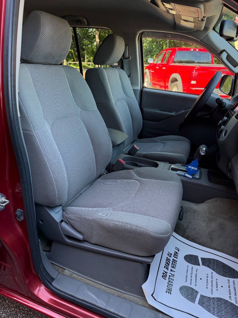 Used 2017 Nissan Frontier SV w/ SV Value Truck Package RWD image 20
