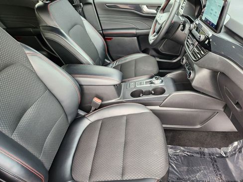 Used 2025 Ford Escape ST-Line Select image 4