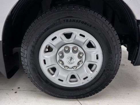 Used 2018 Nissan NV 2500 SV RWD image 28