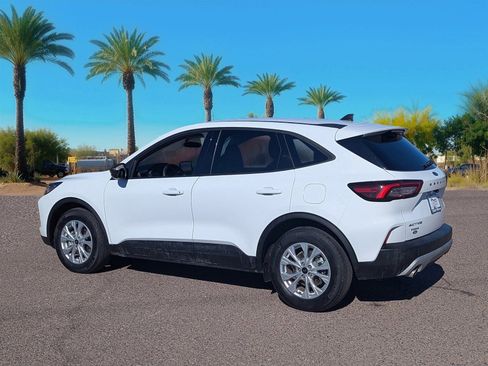 Used 2025 Ford Escape Active image 3