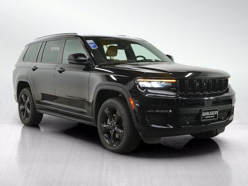 Used 2024 Jeep Grand Cherokee L Limited w/ Luxury Tech Group II AWD/4WD image 7