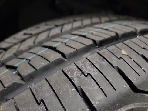 Used 2022 Toyota Tacoma TRD Off-Road w/ Technology Package image 11