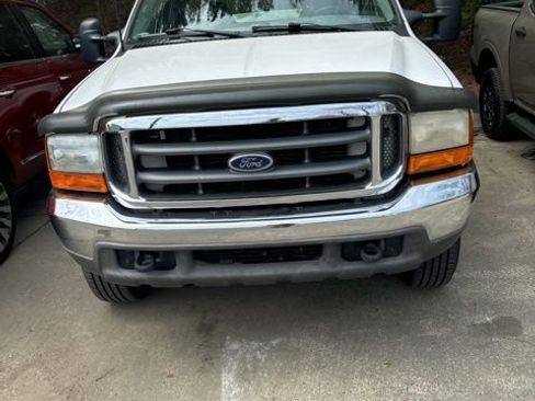 Used 1999 Ford F250 XLT image 15