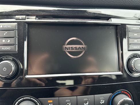 Used 2019 Nissan Rogue S w/ Special Edition Package AWD/4WD image 60