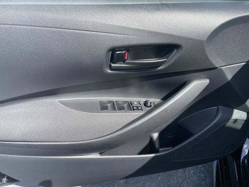 Used 2024 Toyota Corolla LE FWD image 20