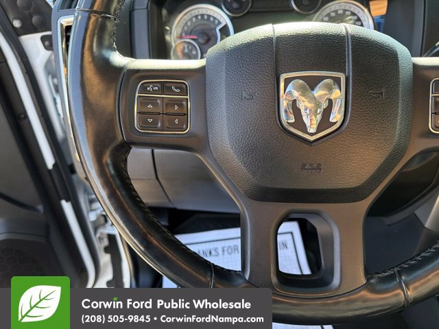 Used 2018 RAM 2500 Big Horn w/ Sport Appearance Group AWD/4WD image 16